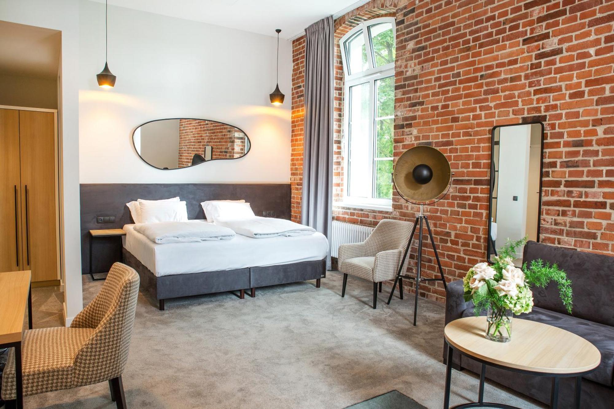 Hotel Hugo Business & Spa Kedzierzyn-Kozle Luaran gambar